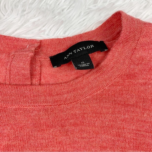 Ann Taylor long sleeve button back wool blend sweater crew neck in orange - Picture 4 of 7